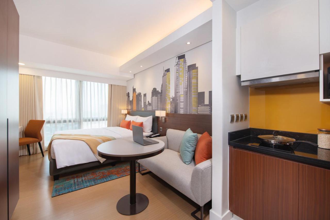 Citadines Benavidez Makati Hotel Makati City ภายนอก รูปภาพ