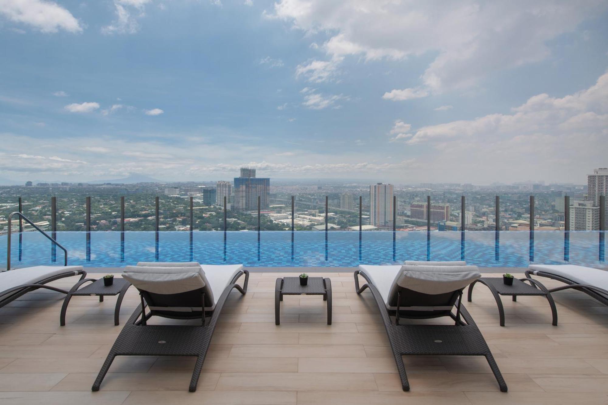 Citadines Benavidez Makati Hotel Makati City ภายนอก รูปภาพ